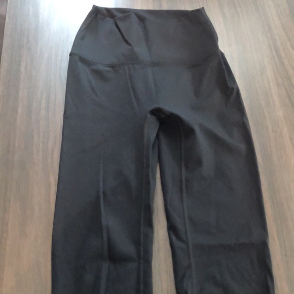 Black size 4 leggings 27” length - Picture 4 of 8